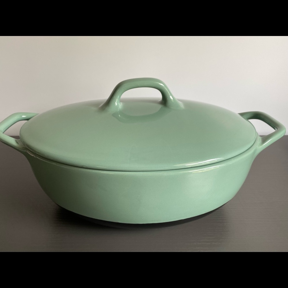 Bobby Flay Stoneware Covered Casserole Dutch Oven 3.5 qt Green and Black
